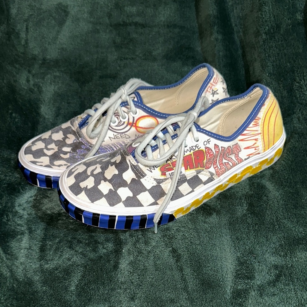 Vans Authentic Galactic Goddess – Men’s Size 9 / Women’s 10.5 – Limited Edition